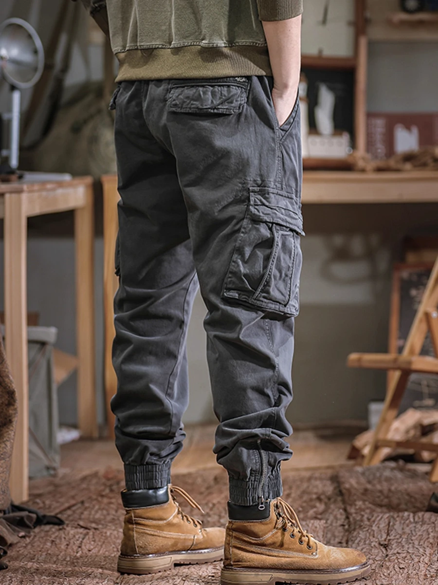 40代のキャンプファッションで迷うなら、この1着が救う！
