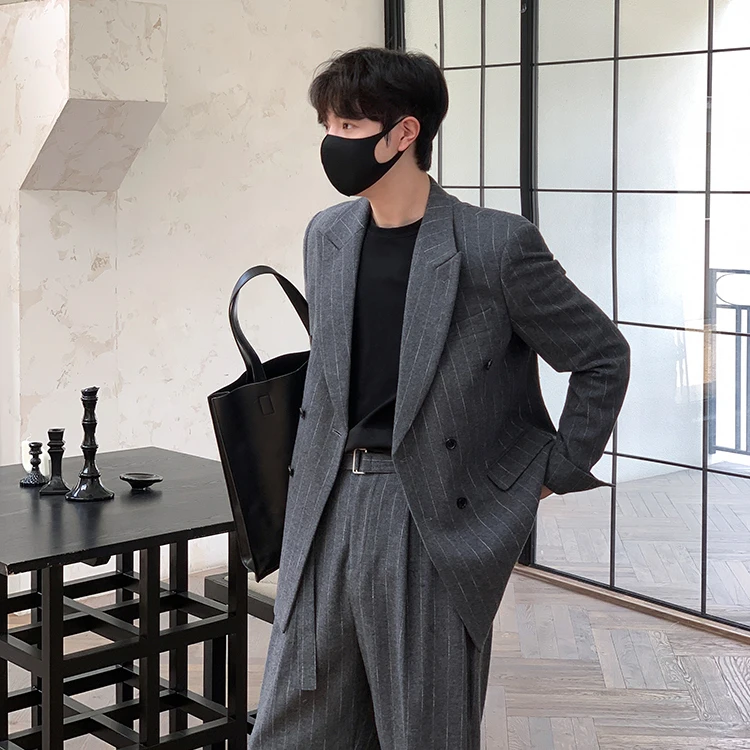冬デート服メンズはどう選ぶ？高級感と軽さのバランスを取るための1つの答え