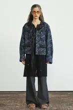 竹の模様が特徴的なデニムジャケット【ショート丈・フリル付き】