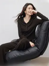 上品で魅力的な冬用アウターとパンツのコーディネート（セットアップ対応）