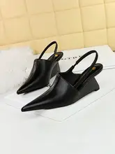 春用ハイヒールバックストラップサンダル【異形ヒール・ポデザイン・トゥカバー】