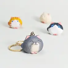 木製彫刻の小さな青い猫のキーホルダー【バッグ飾り・手作り・創意デザイン】