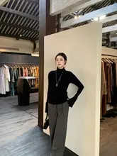 Roderic Wong 高級シルクカシミアニットタートルセーター【秋冬用・カジュアル・フィット感】