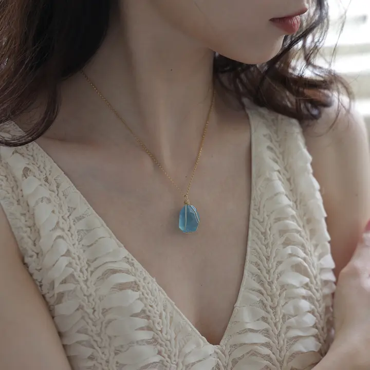 ネックレス アクアマリン 14Kゴールドフィルド ハンドメイド ワイヤーラッピング 3月の誕生石 柔らかな光沢