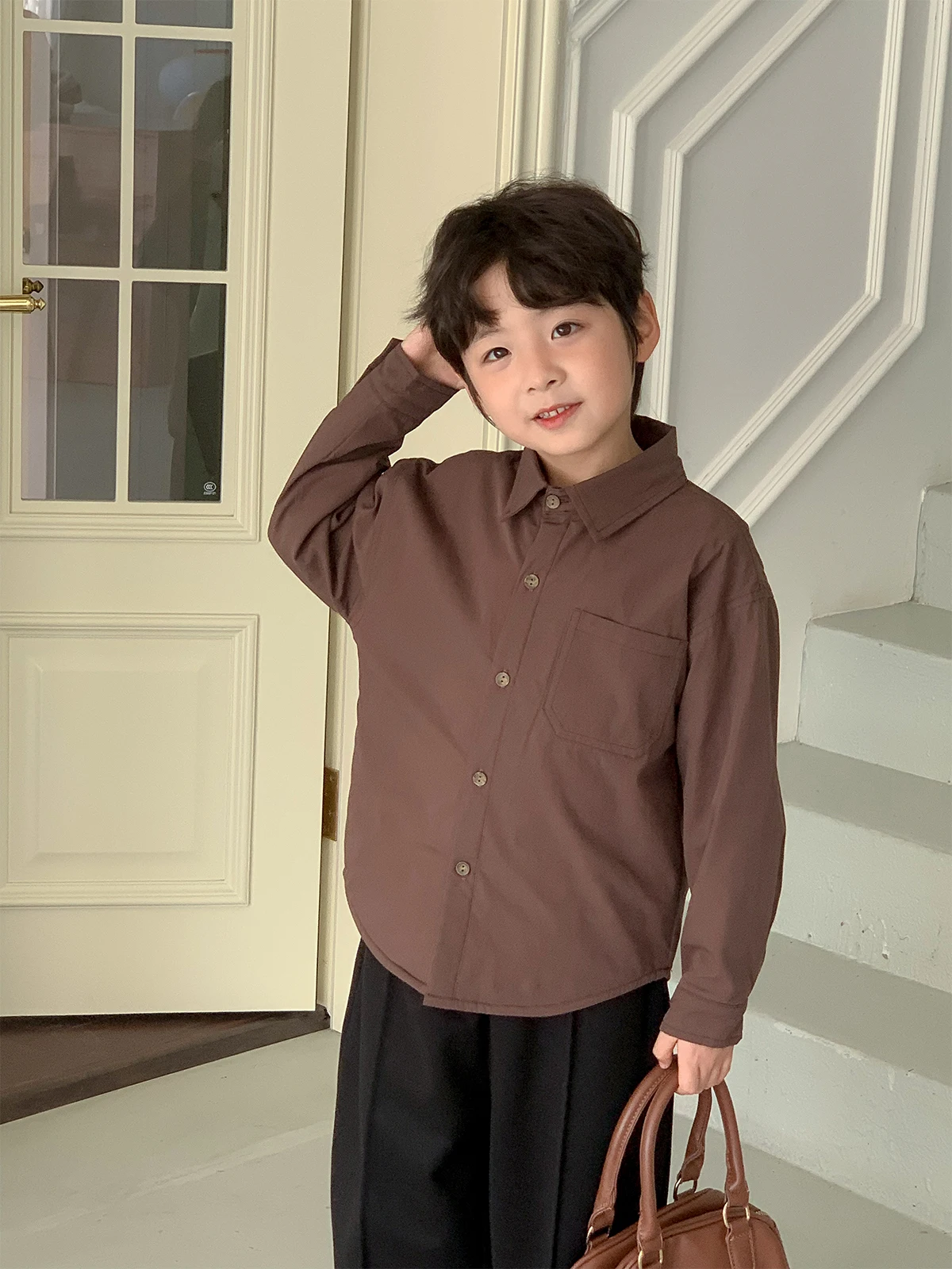 4歳の男の子にぴったりの服のサイズは？フリース長袖シャツが解決するリアルな悩み