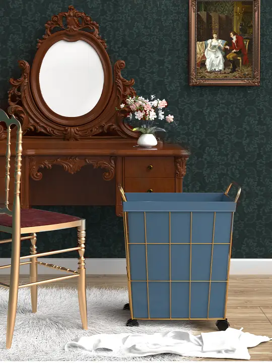 軽量デザインのランドリーバスケット【家庭用・収納便利】