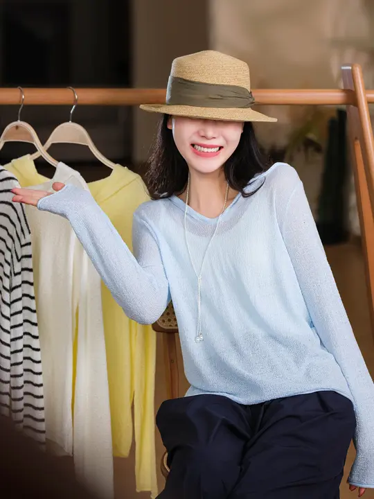 28%ライセール・12%リネン使用のラフテクスチャー・フード付き長袖Tシャツ