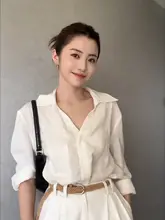 春秋用 レディースリネン白シャツ【長袖・ゆったり・防紫外線】