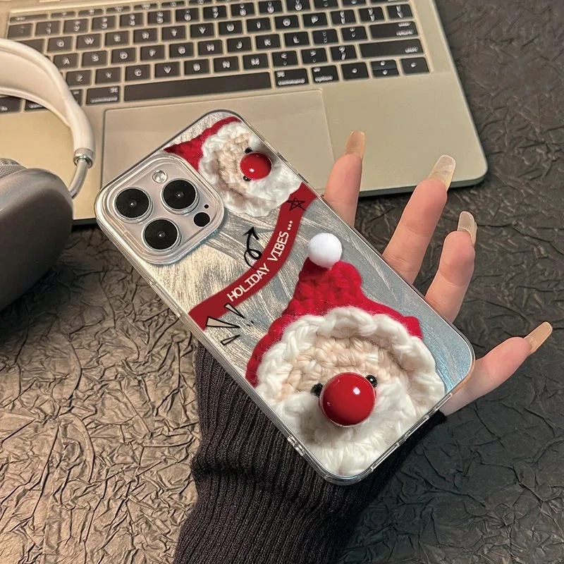 サンタクロースデザインのスマホケース：XMASプレゼントとしての実用性とデザイン性