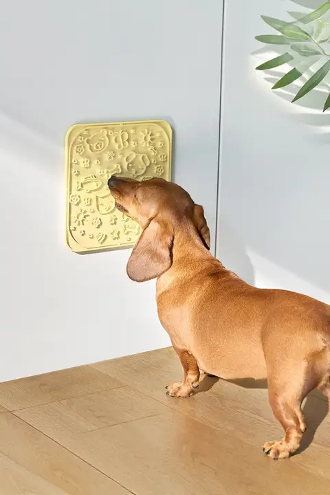 Mango シリコン製 ペット用スローフィードマット【猫＆犬用・耐倒設計・給餌用】