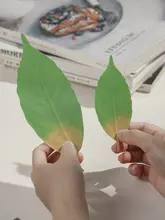 感温変色する葉のデザインのブックマーカー【アート風・紙製・ギフト向け】