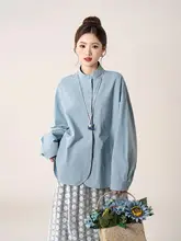 春のおしゃれにぴったり！ブルーの立て襟ワイド袖シャツ【女性用・フィット】