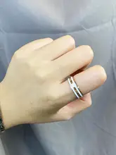 幅広デザインのカップルリング【ユニセックス・１８Kゴールド】