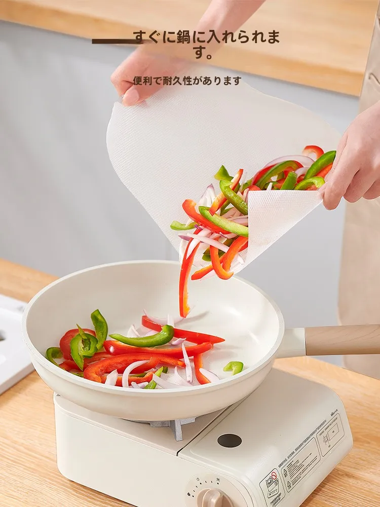 使い捨てカッティングボードの仕上がりと実用性：ecocoの北欧風プラスチック製ボードを徹底解説