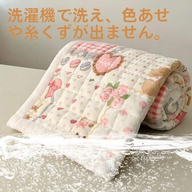 冬用牛奶绒ベッドパッド：ひんやり感を追求する厚手暖かさの選択肢
