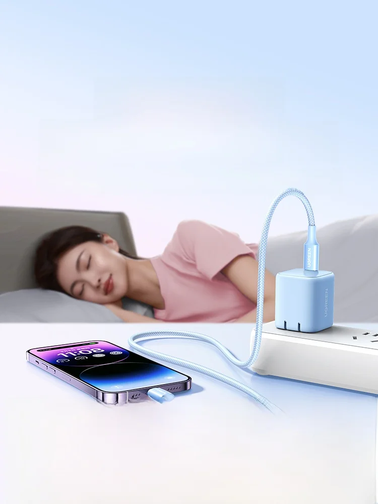 iPhone14用のUSB-C充電器は本当に必要？その選び方とおすすめの実際の使い方とは