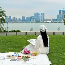 白色ピクニックマット【厚手・テント・キャンプ・ビーチ・屋外用・防湿】
