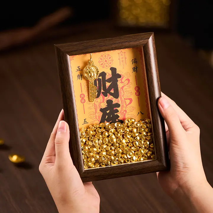 招財開運の置物【金の元宝・金の鍵・黄财神・装飾用】