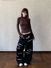 アメリカンレトロ風ロゴプリントカジュアルパンツ【女性用・ゆったりシルエット・ストリートスタイル】