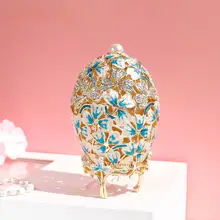 ロシアの真珠をあしらったエナメルの装飾卵型ジュエリーボックス【ファベージュ風・金属製】