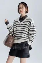 Dotdrobe ウール混合Vネックニットトップス【リバーシブル・秋冬用・女性】