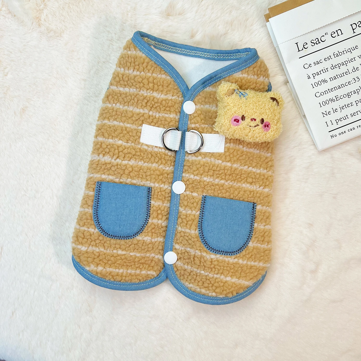 冬用猫服：卉亦暮ストライプ立体クマベストの保温性能と抜け毛防止効果