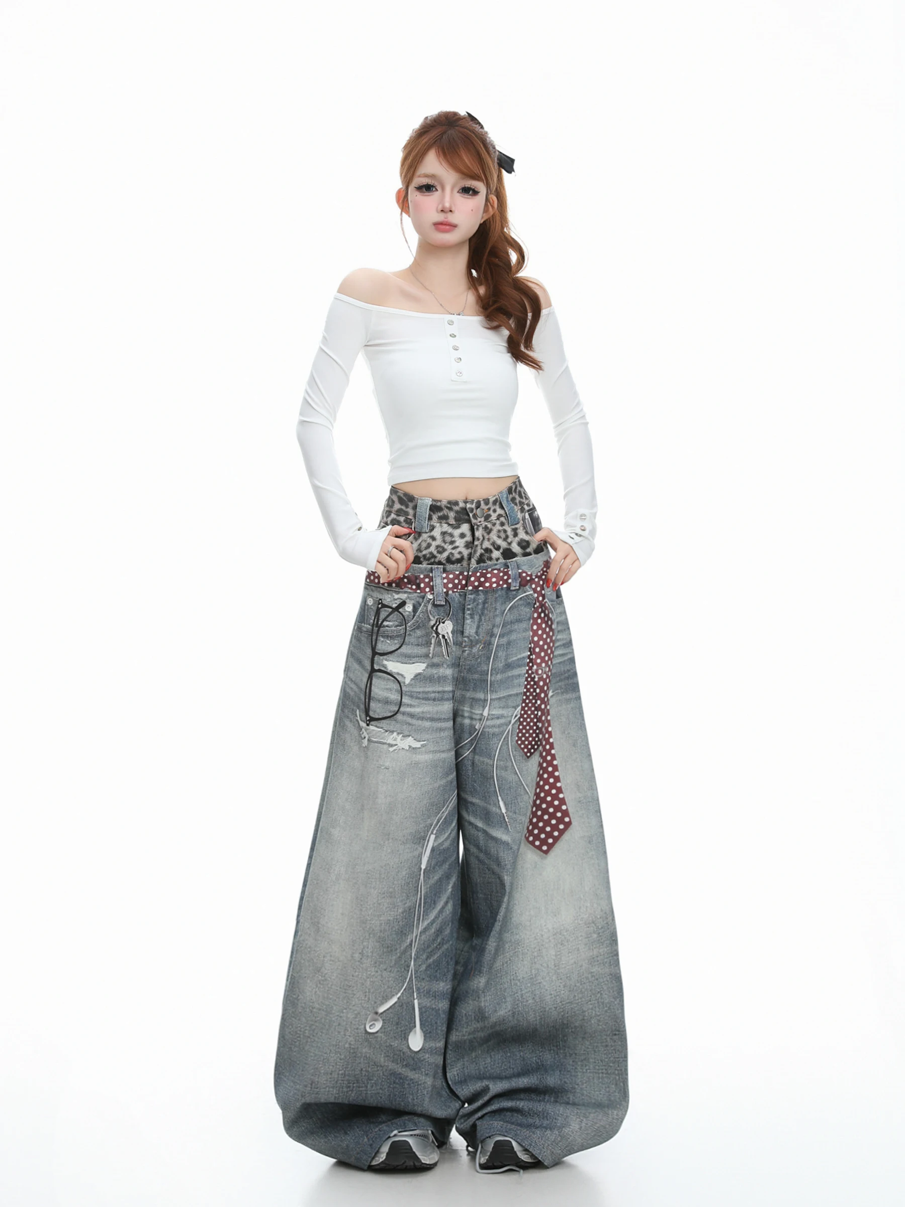 オーバーサイズワイドレッグデニムパンツ：美式ヴィンテー ジ風豹紋デザインの着用ガイド