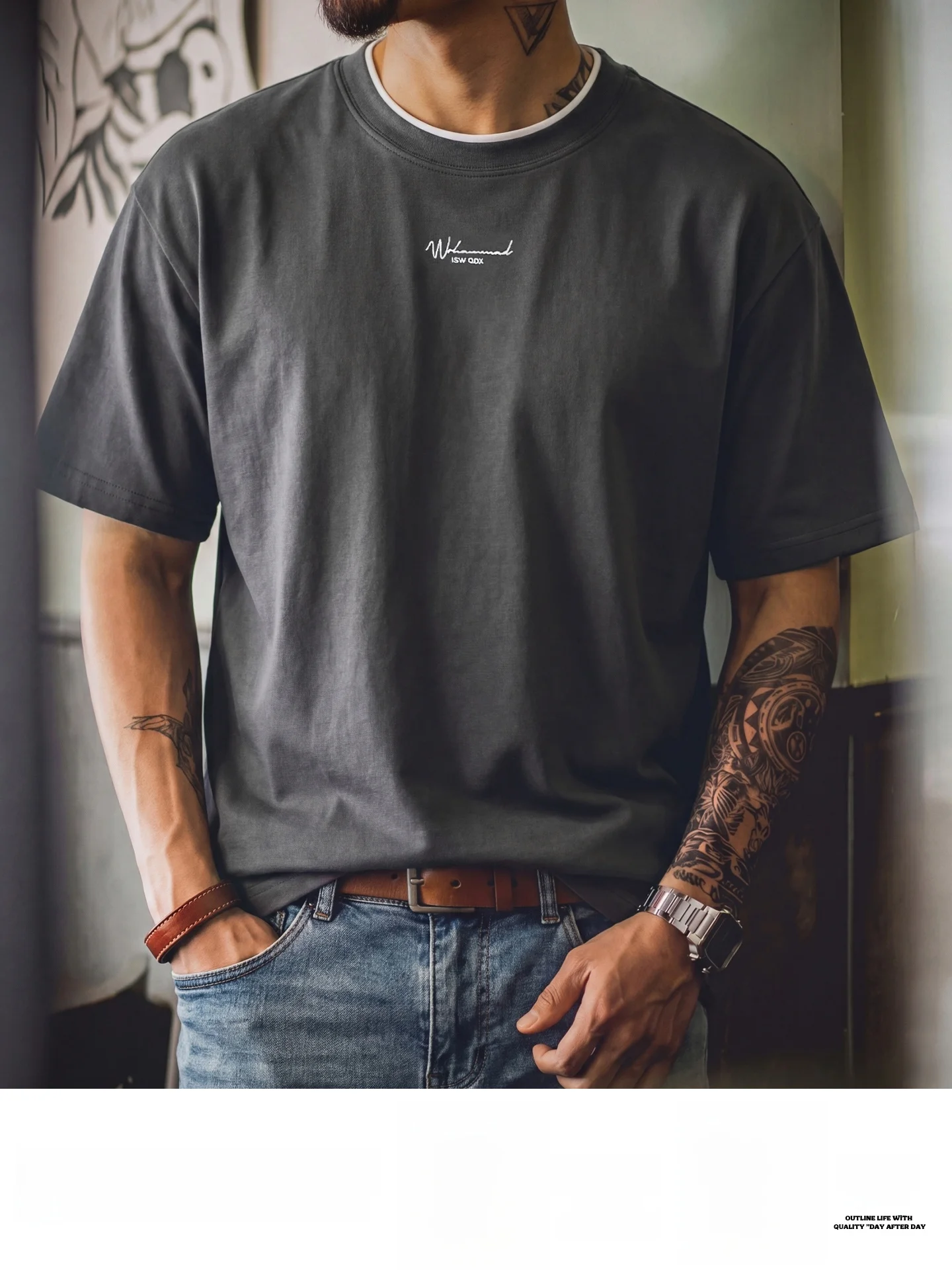夏のメンズTシャツで迷うなら、この1点が救いになる？