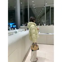 ストライプ柄ワイドレッグパンツ