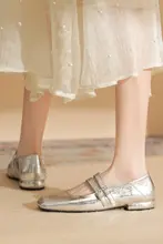 低ヒールシルバー・マリジェンヌシューズ【フラット・スクエアトゥ・ビジネス向け】