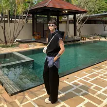 デザイン性のあるフード付きノースリーブTシャツ【夏用・メンズ・重ね着風・インスタ映え】（セットアップ対応）