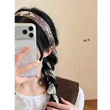 オリジナル油絵デザインの細長シルクスカーフ【女性用・シャツやベルト、ヘアアクセサリーとして適用】