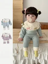 秋用の赤ちゃん用フリルカラー編みトップス【スウィートリボン・二点セット（セットアップ対応）】