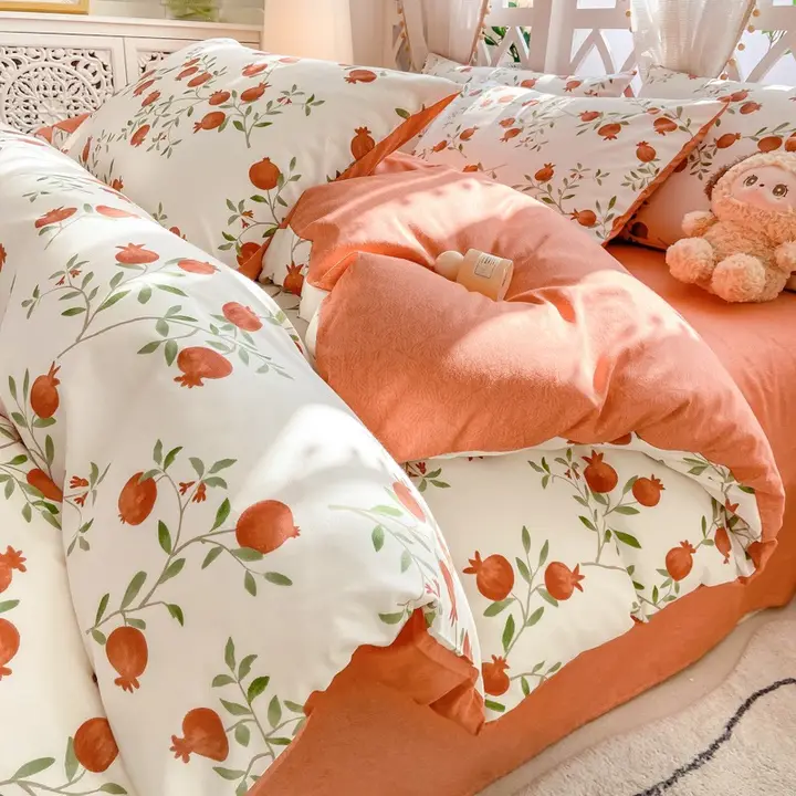 レトロな田園風デザインの小石榴柄全棉四点セット【ダブルサイズ・ベッドシーツ・布団カバー用】（セットアップ対応）