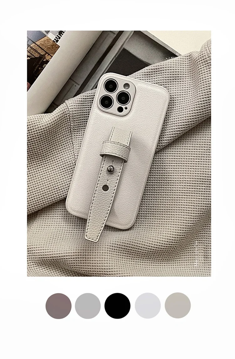 iPhone12 mini ケース ストラップ と iPhone13 ケース ストラップ で迷うなら、今こそ選ぶべき「レトロな白ライチ柄」の腕帯ケースとは？