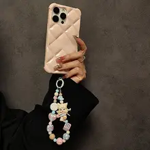 個性的で可愛いキャラクター付きビーズハンドチェーン【スマホケース・キーリング・バッグチャーム】