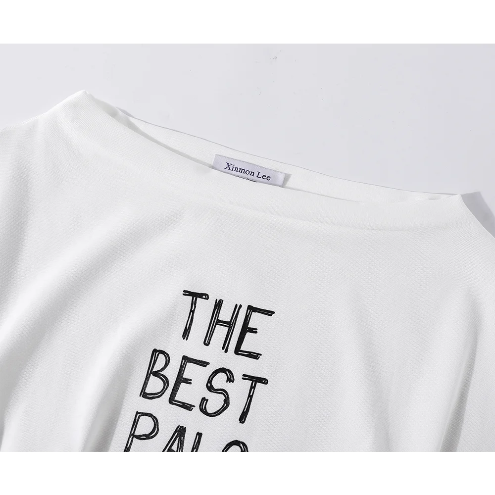 5月に着るカジュアルコーデで迷ったら、この短袖Tシャツとハイウエストスカートのセットはいかが？