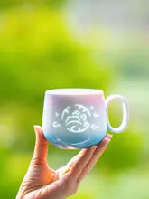 可愛らしい月ウサギデザインの陶器製マグカップ【インテリア・秋の贈り物に最適】
