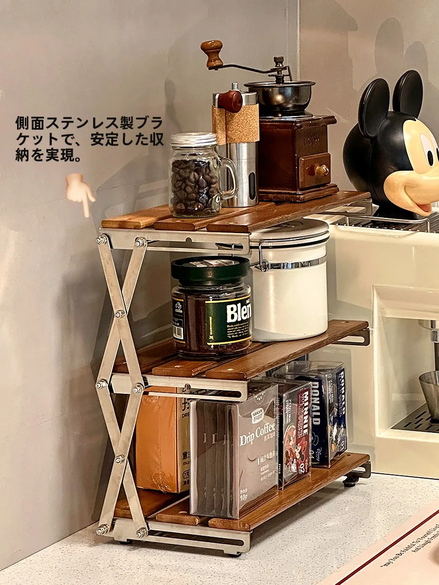 モカ色のインテリアで気分が落ち着く理由は？アンティーク風の収納ラックが教えてくれたこと