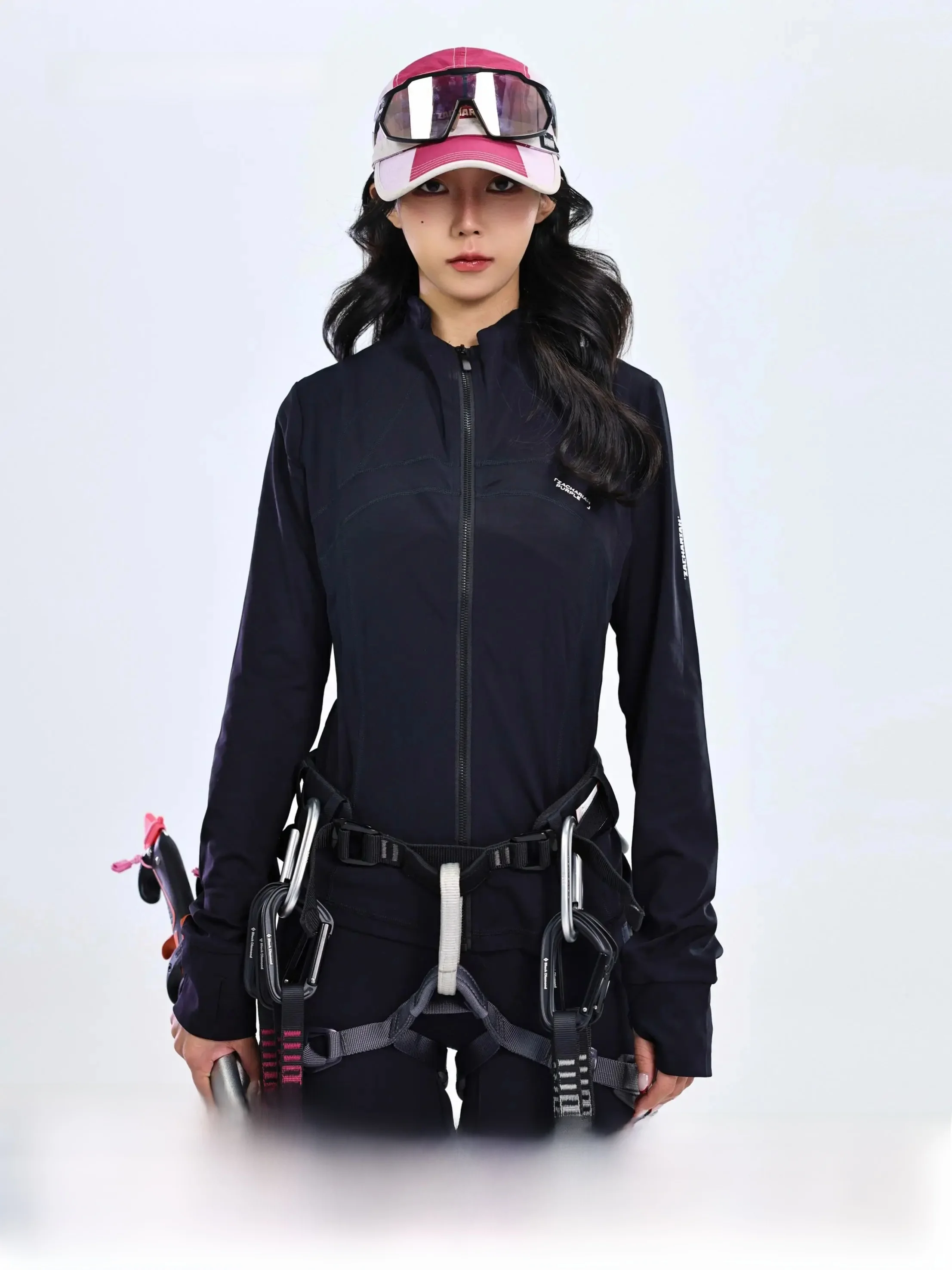 女性用フィットネスアウターMTV8-FL：吸湿透気性とストレッチ性能の実証データ