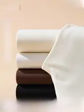 白色のハイネック長袖トップス【極上の柔らかさ・秋用】