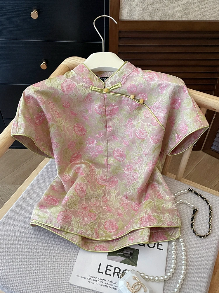 刺繍タンクトップを選ぶときに迷うなら、この1点が解決する！