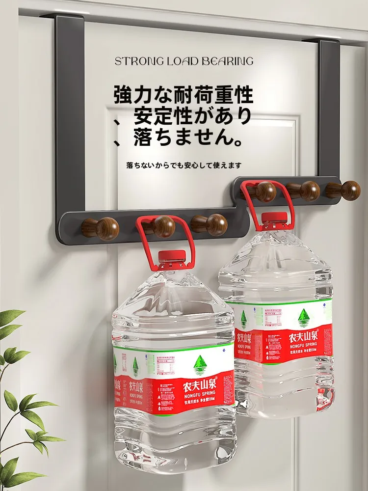 クローゼット デッドスペース 突っ張り棒 は穴あけ不要で強力な収納を実現