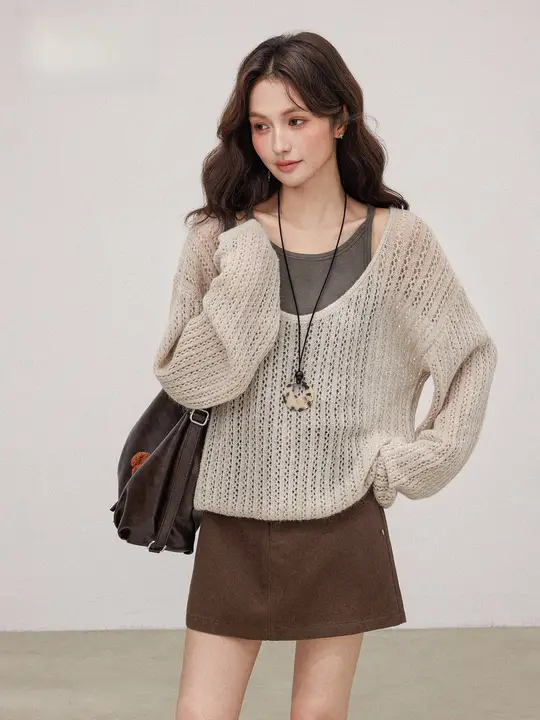 秋用レディースカフェカラーのニットトップスとボトムス【スタイル・韓国風・デザイン性高め】（セットアップ対応）