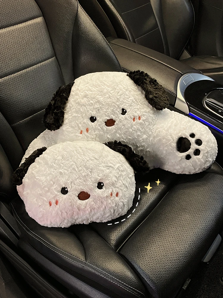 かわいいキャラクターの車用腰当てクッションセット：通勤シーンでの快適性と実用性を徹底検証