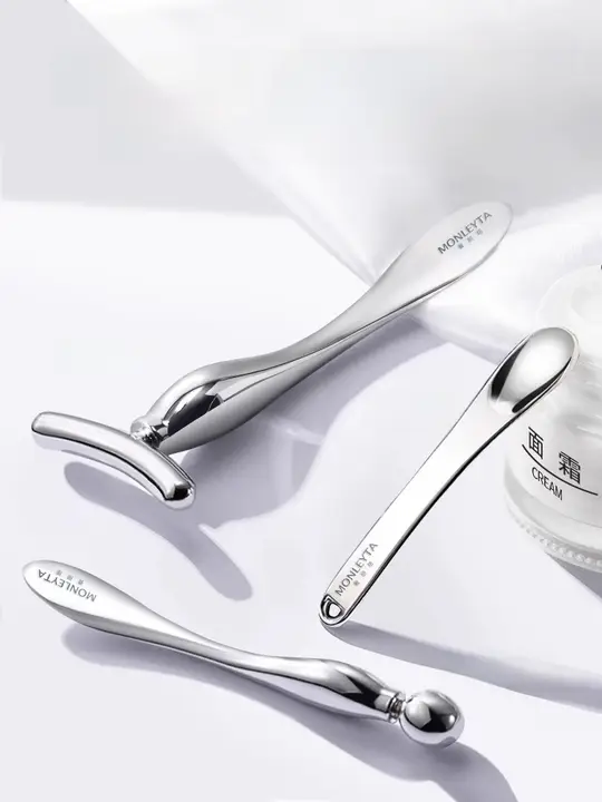 顔用クリームスパチュラ＆マッサージ棒【目元引き締め・導入器具・丸珠デザイン】