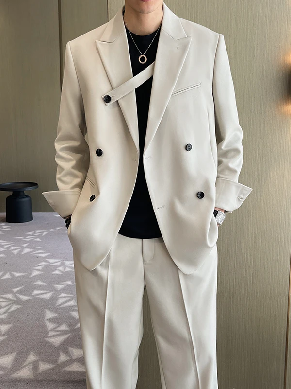 メンズカジュアルスーツセットの服組み合わせ選び方：ダブルブレスト・ルーズフィットでシックな通勤スタイルを実現
