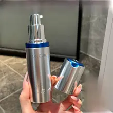 潤いと輝きを与える美容液【美白・保湿・小型シルバーボトル】