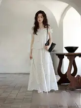 可愛いドット柄のフリル付きトップスとストレートスカート【夏用・二点セットアップ対応】