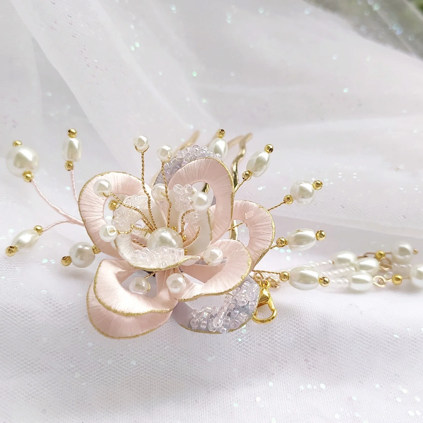 手作り和装髪飾りの花飾りヘアクリップ：ピンク・漢服・ウェディング用の実用性と使い方